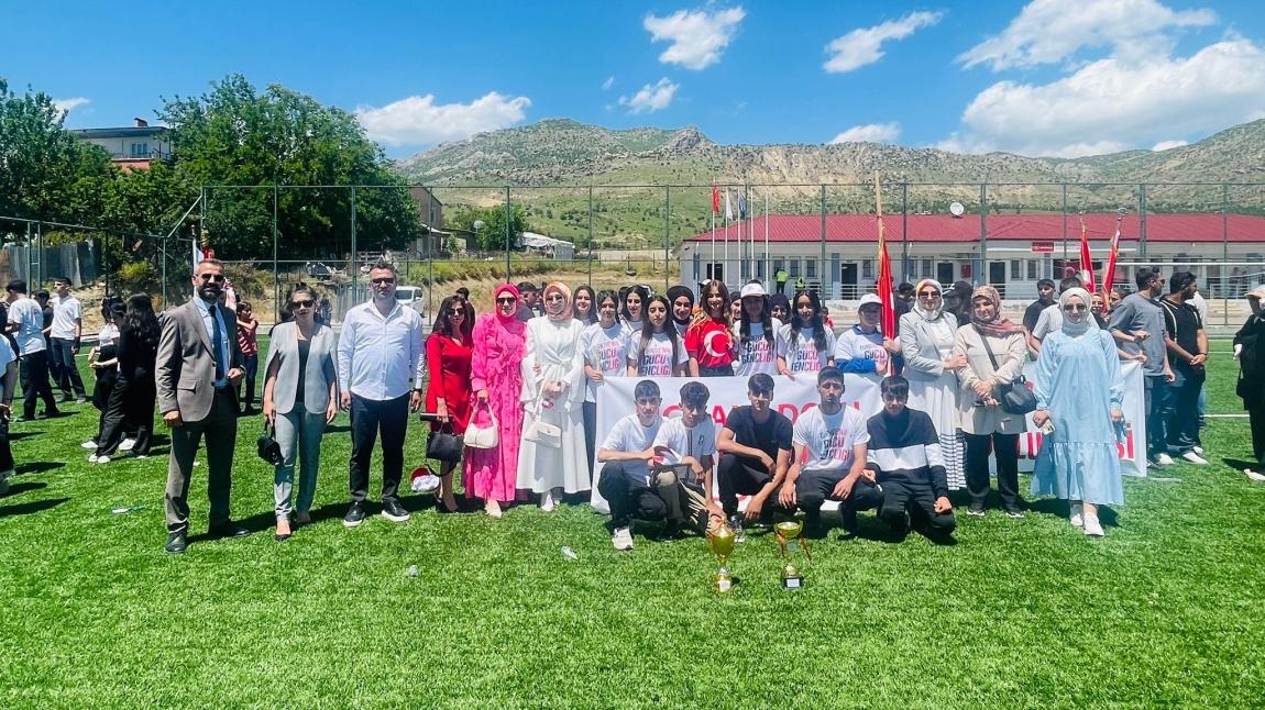 19 MAYIS ATATÜRK'Ü ANMA GENÇLİK VE SPOR BAYRAMI İLÇEMİZDE COŞKUYLA KUTLANDI